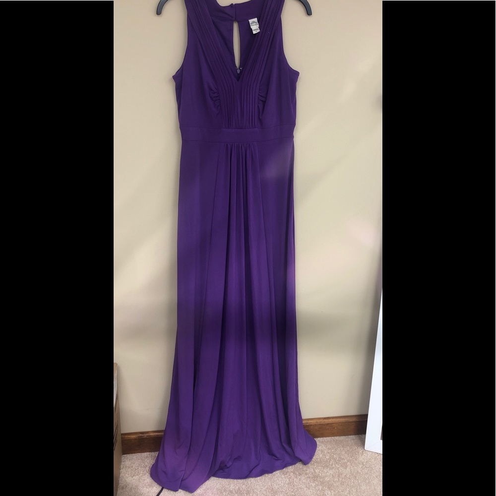 SANGRIA purple long sleeveless dress